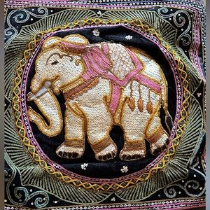 Vintage Kalag elephant pillow cases (set of 2)
